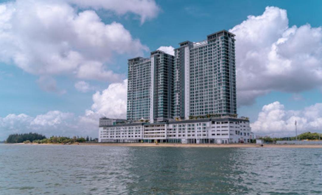 Cozy Seaview Studio At Imperium Residence Tanjung Lumpur Kuantan Dış mekan fotoğraf