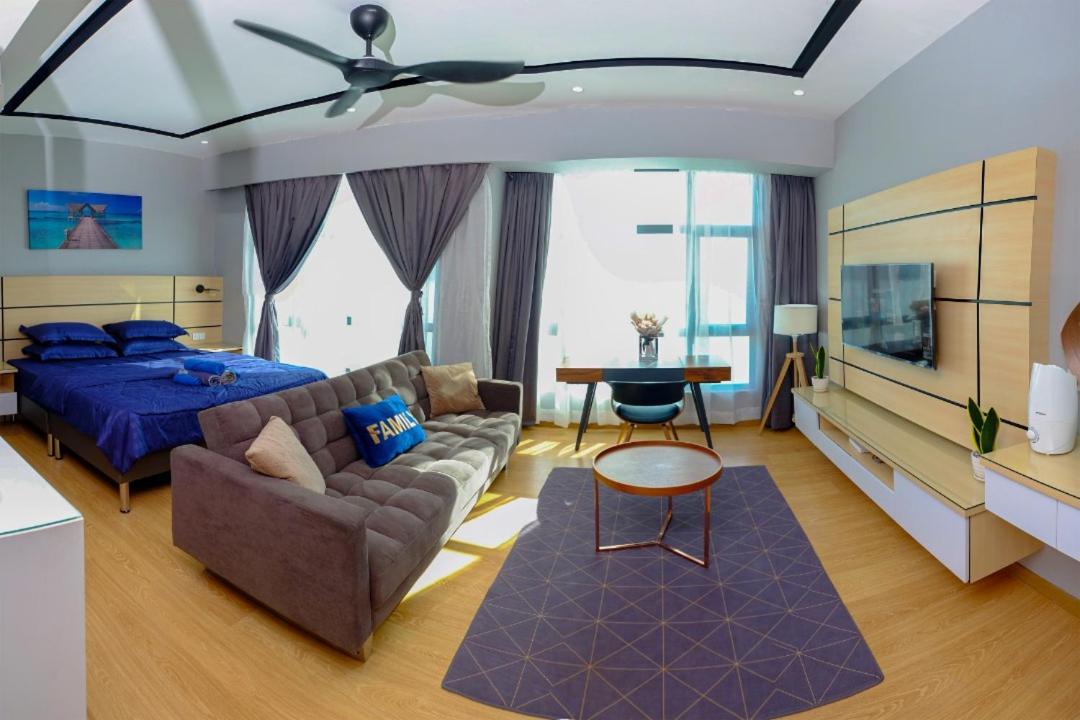 Cozy Seaview Studio At Imperium Residence Tanjung Lumpur Kuantan Dış mekan fotoğraf